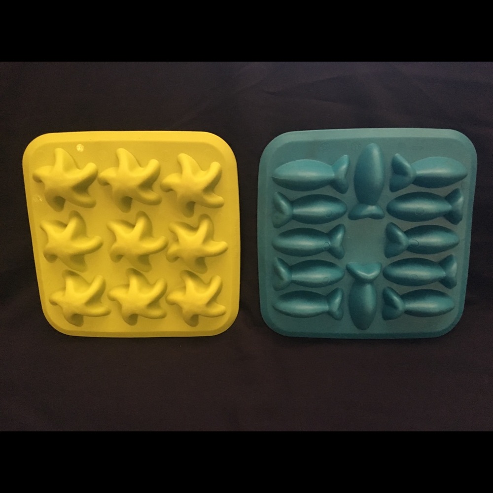 Two IKEA Candy Butter Water Molds Starfish Fish
